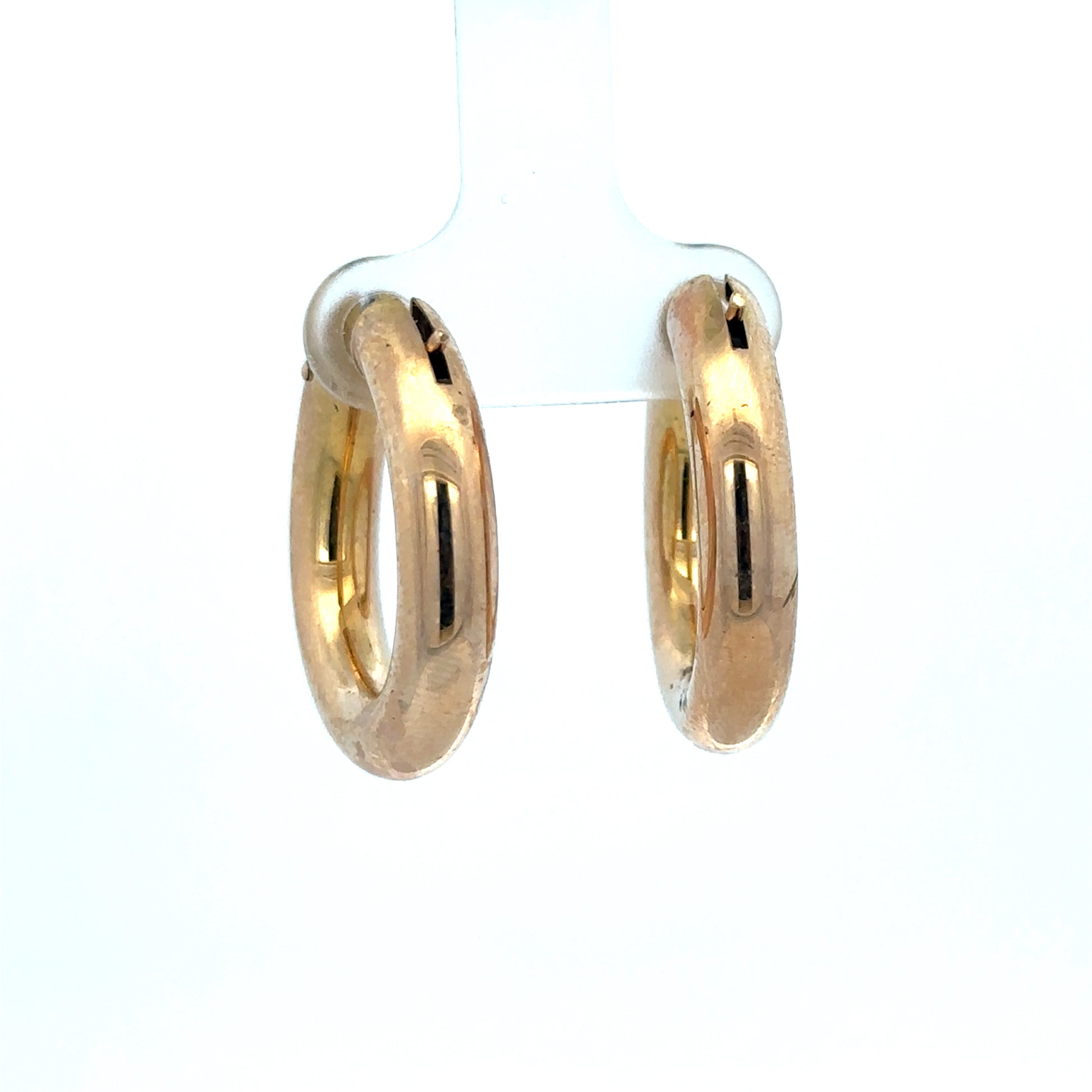 9ct yellow gold hoop earrings weighing 4.5g by Reeves and Sons, featuring a classic circular design and polished finish.