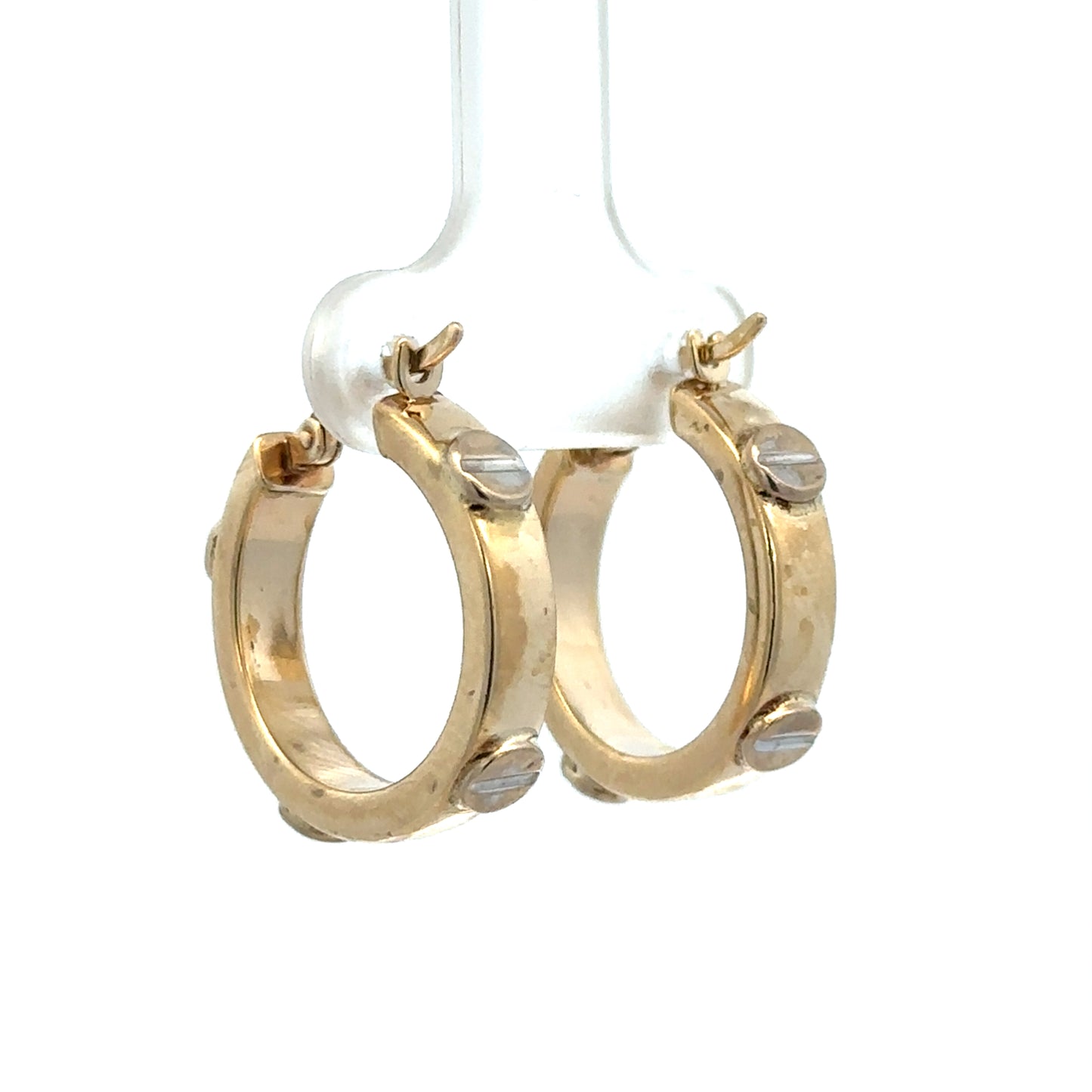9ct yellow gold hoop earrings weighing 2.9g, featuring classic circular design, by Reeves and Sons.
