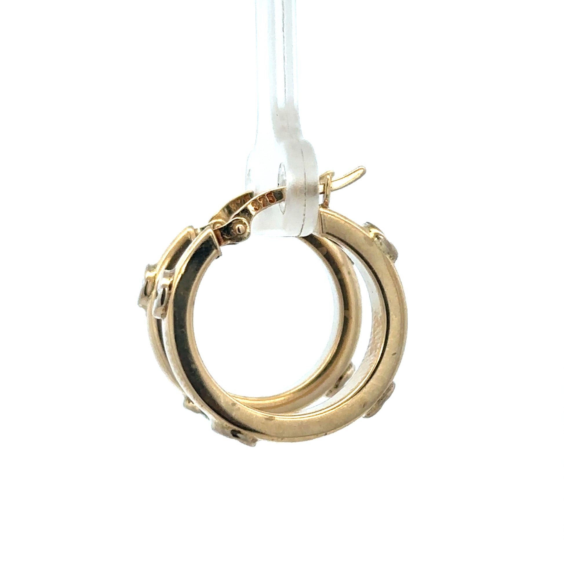 9ct yellow gold hoop earrings weighing 2.9g, stylish and lightweight jewelry from Reeves and Sons.