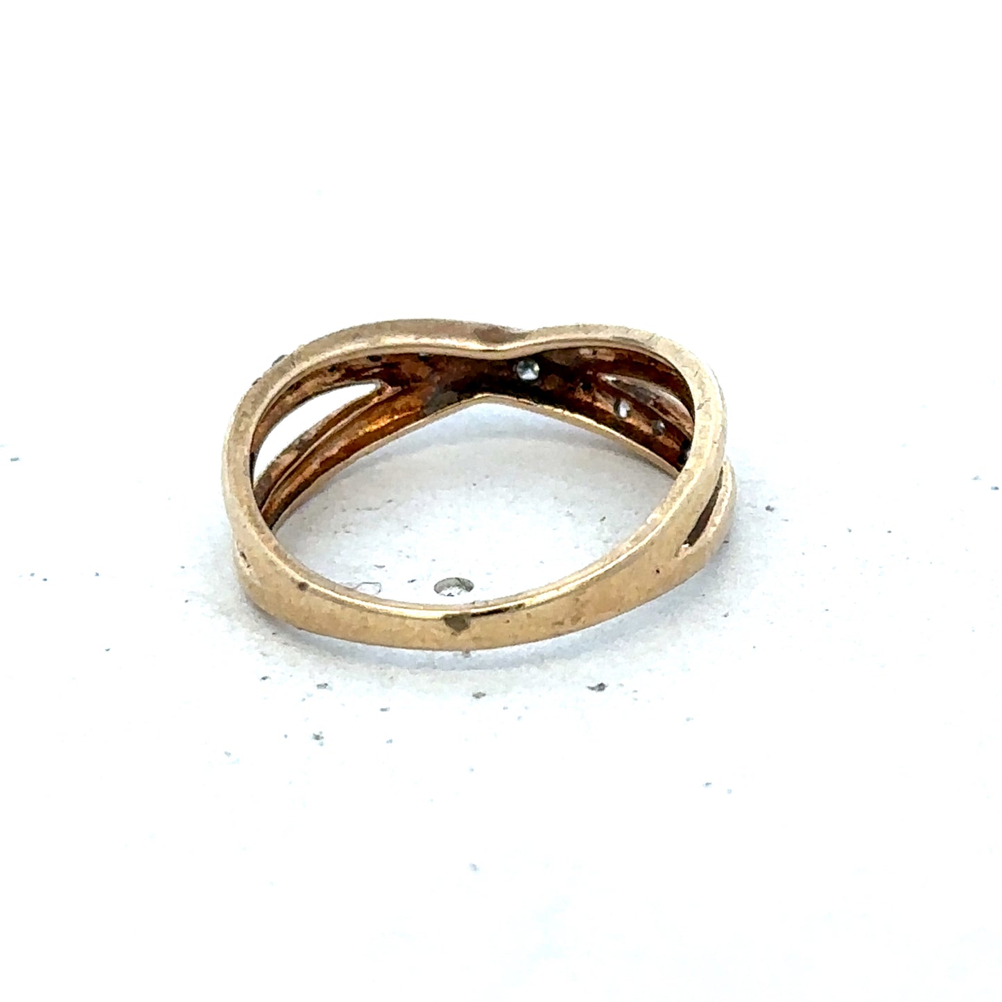 9ct yellow gold ring size N (sh25553l)
