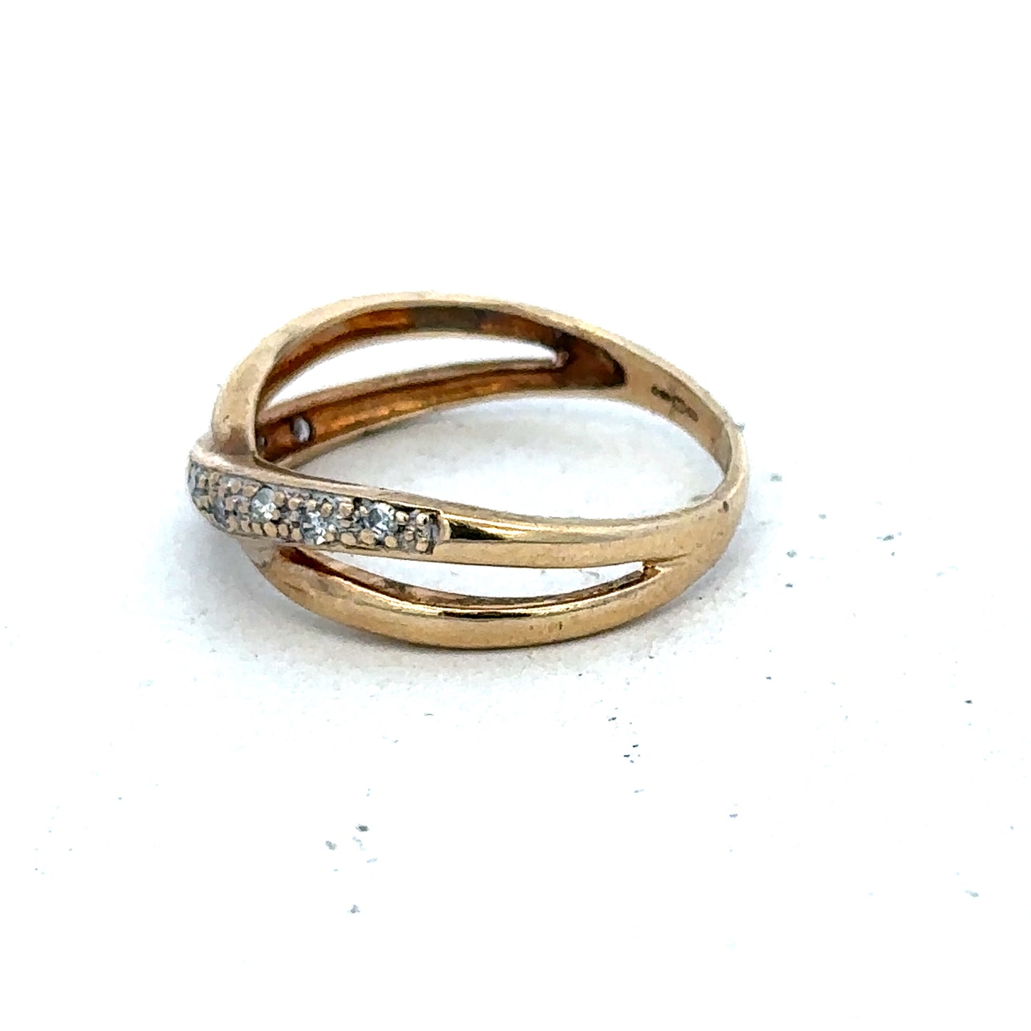 9ct yellow gold ring size N (sh25553l)