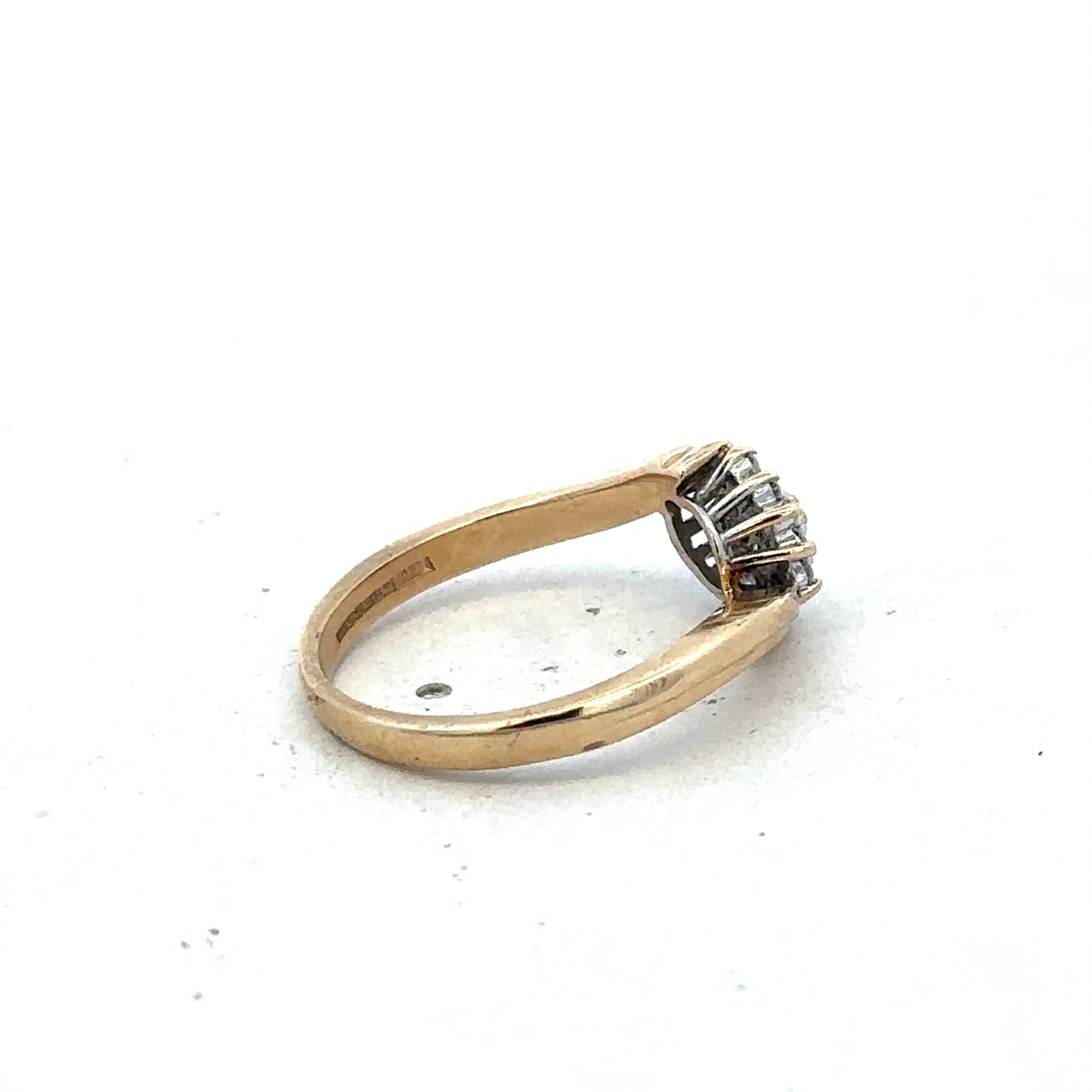 9ct yellow gold 21pts diamond ring size M1/2 (sh27565b)