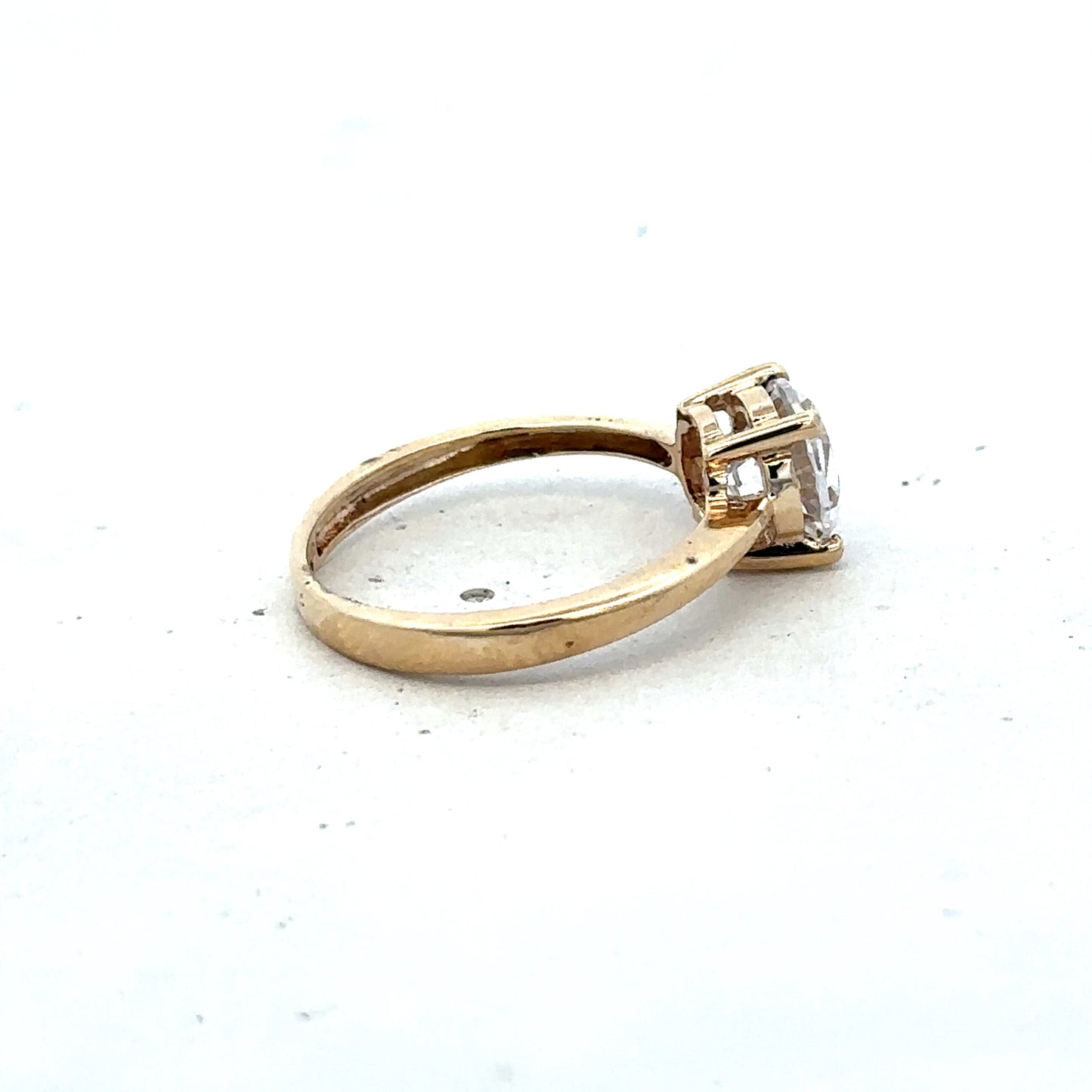 9ct yellow gold ring size P1/2 (sh25650l)