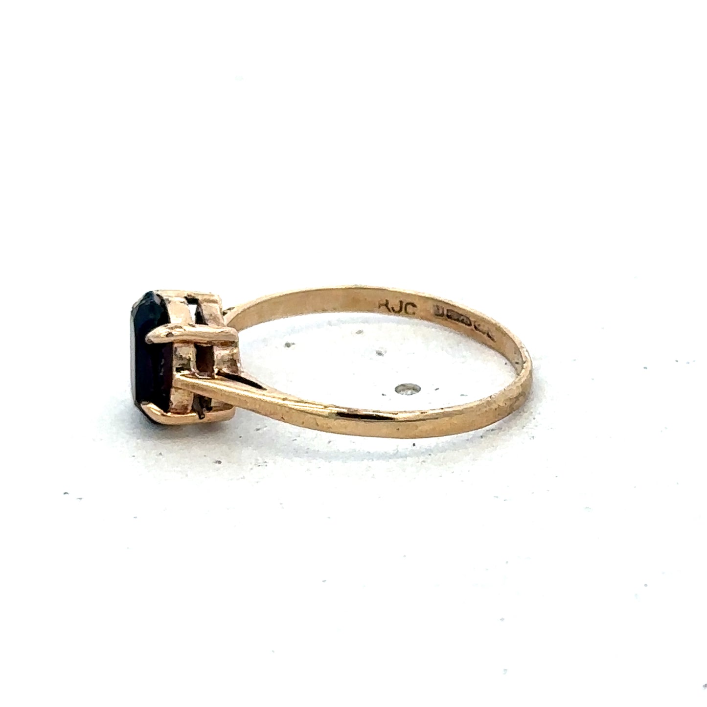 9ct yellow gold ring size N1/2 (sh27514b)