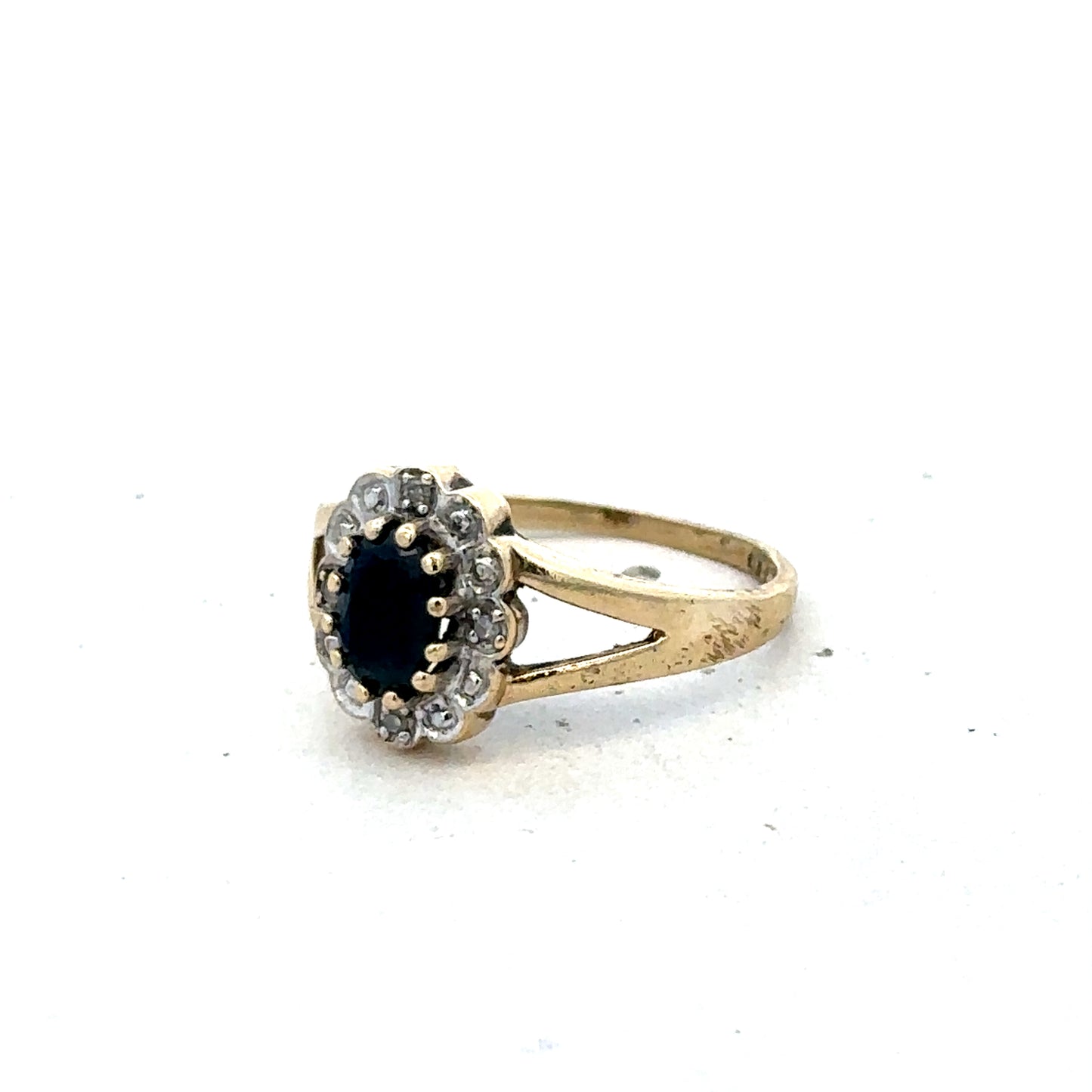 9ct yellow gold sapphire and diamond ring size K (sh25594l)