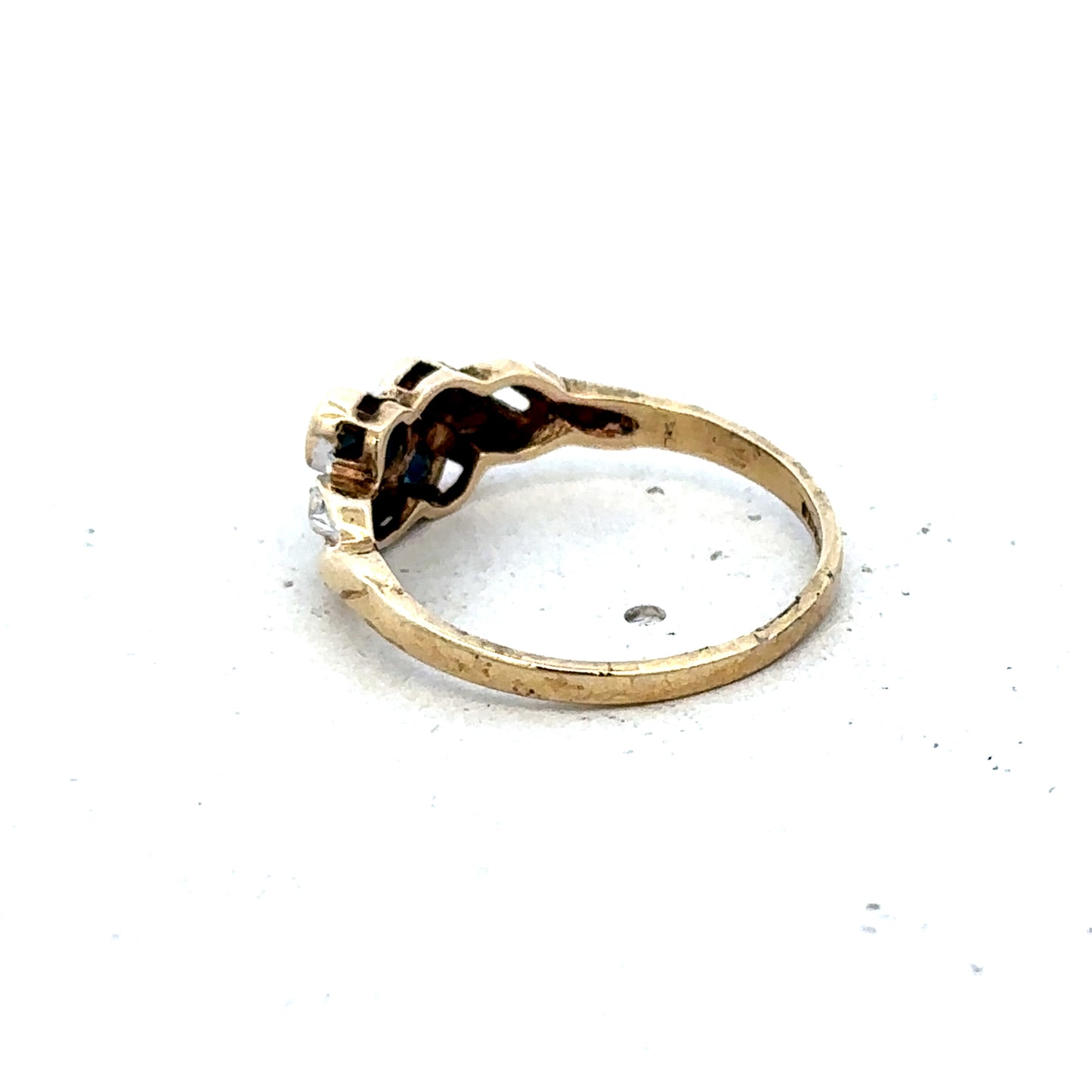 9ct yellow gold sapphire and diamond ring size L (sh25605l)