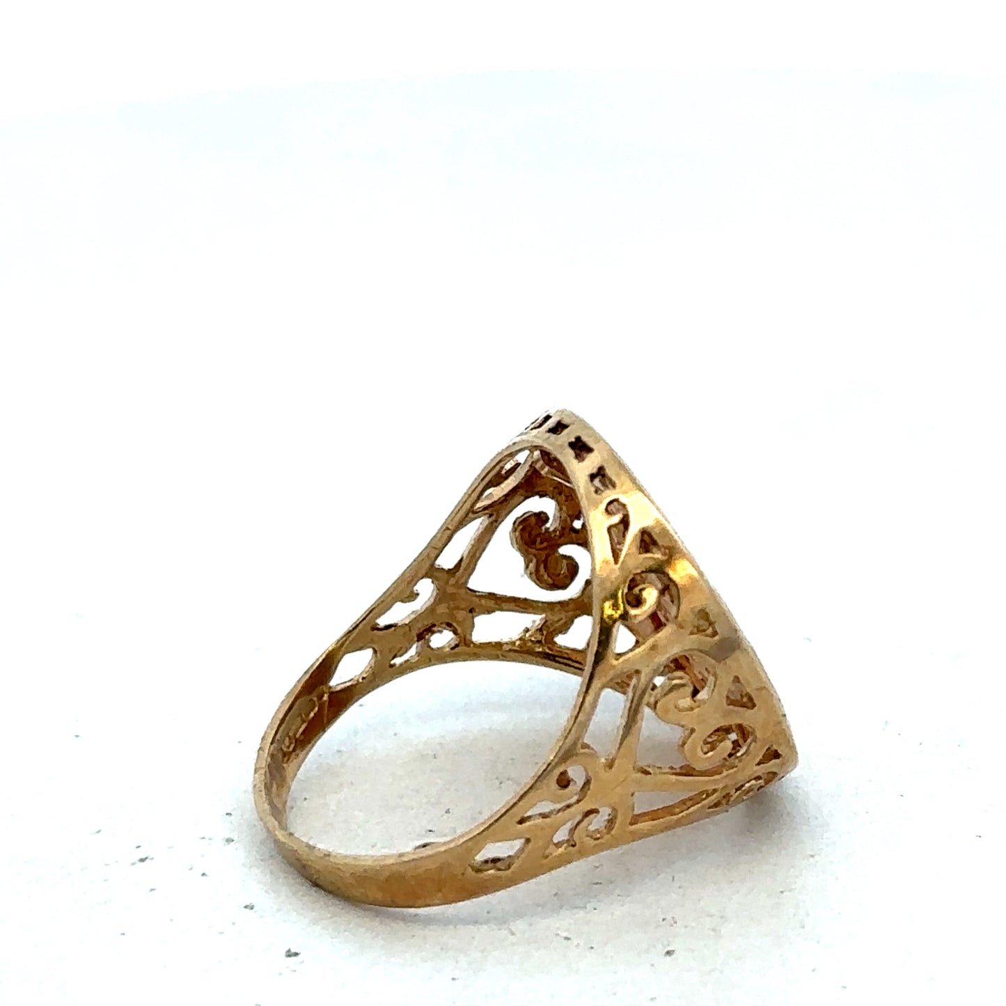 9ct yellow gold ring size O (sh27507b)