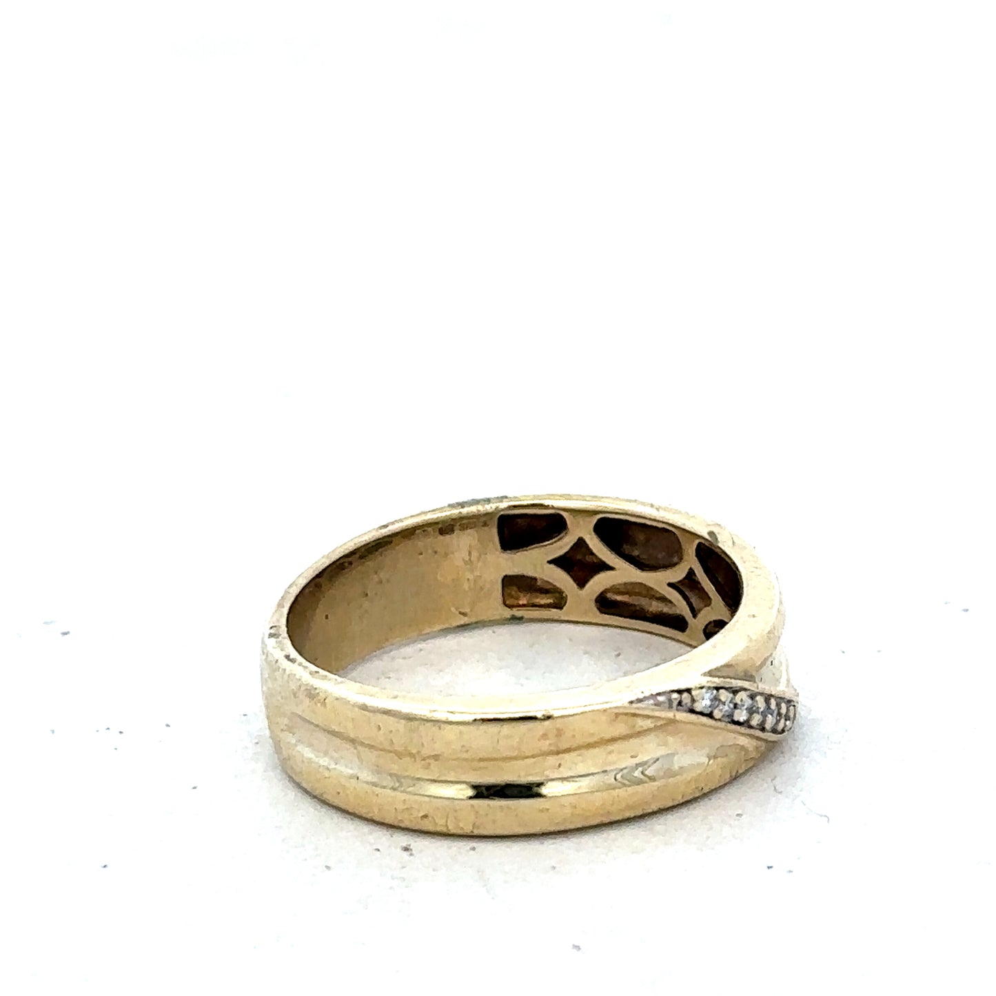 9ct yellow gold diamond ring size Q (sh25633l)