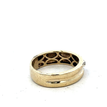 9ct yellow gold diamond ring size Q (sh25633l)