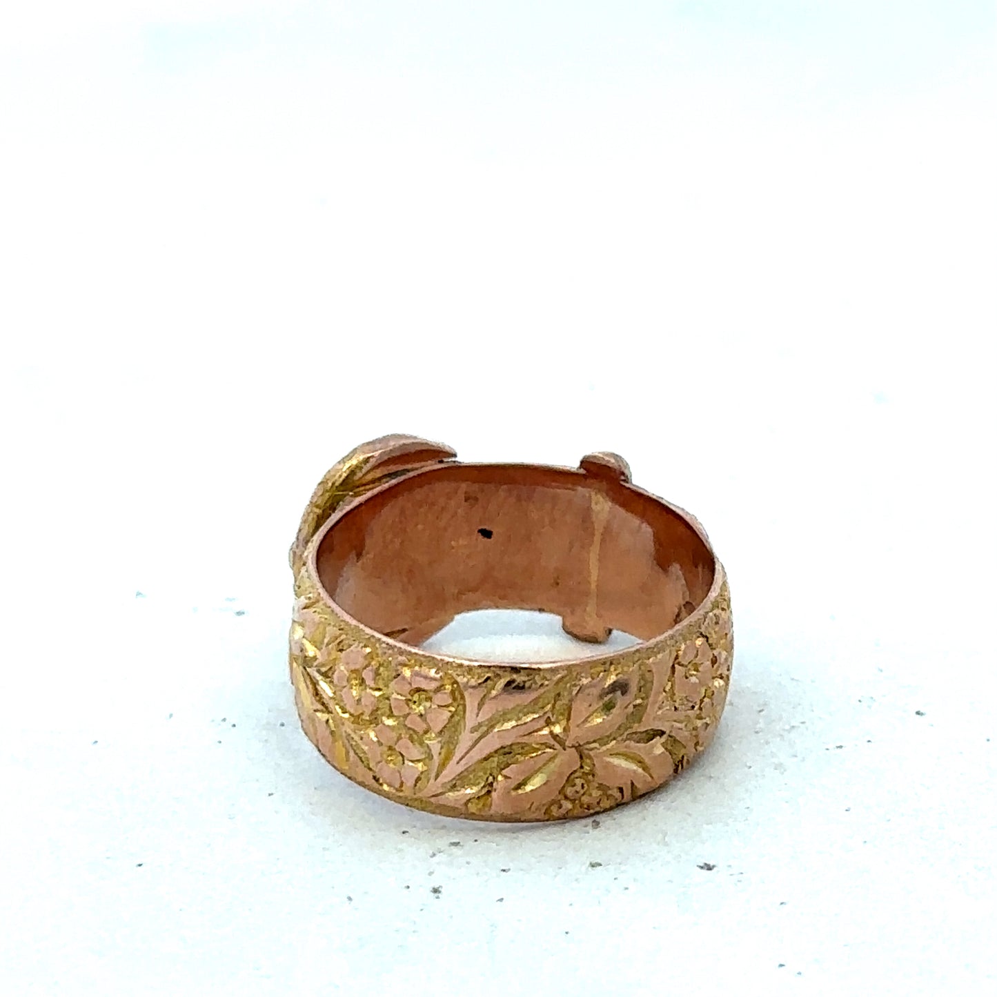 9ct yellow gold buckle ring size J1/2 (sh27399b)