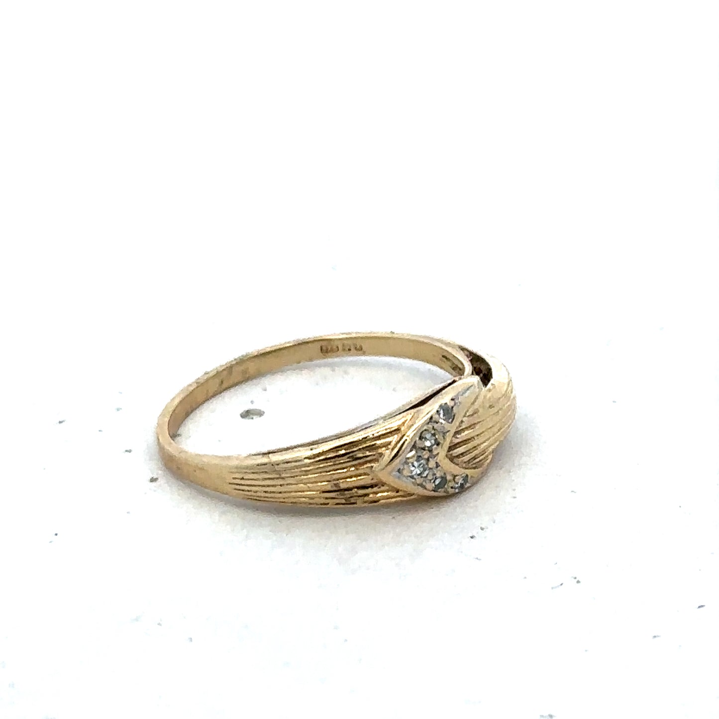 9ct yellow gold ring size P1/2  (sh27326b)
