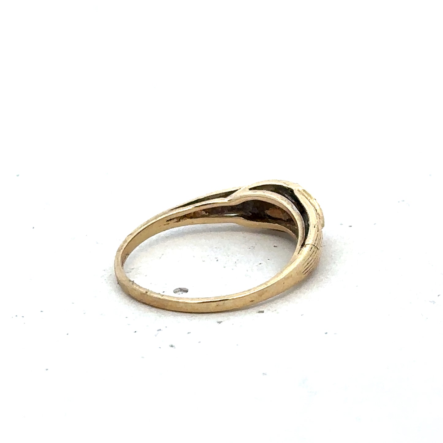 9ct yellow gold ring size P1/2  (sh27326b)