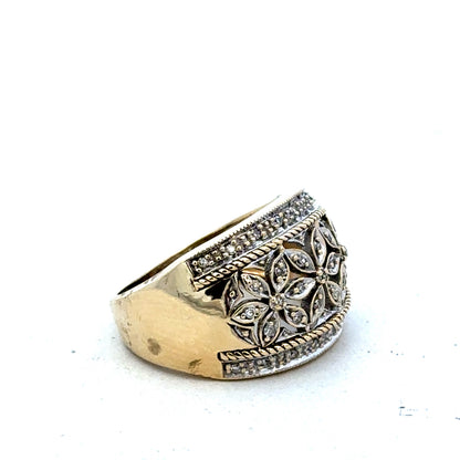 9ct yellow and white gold diamond ring  sh27468b
