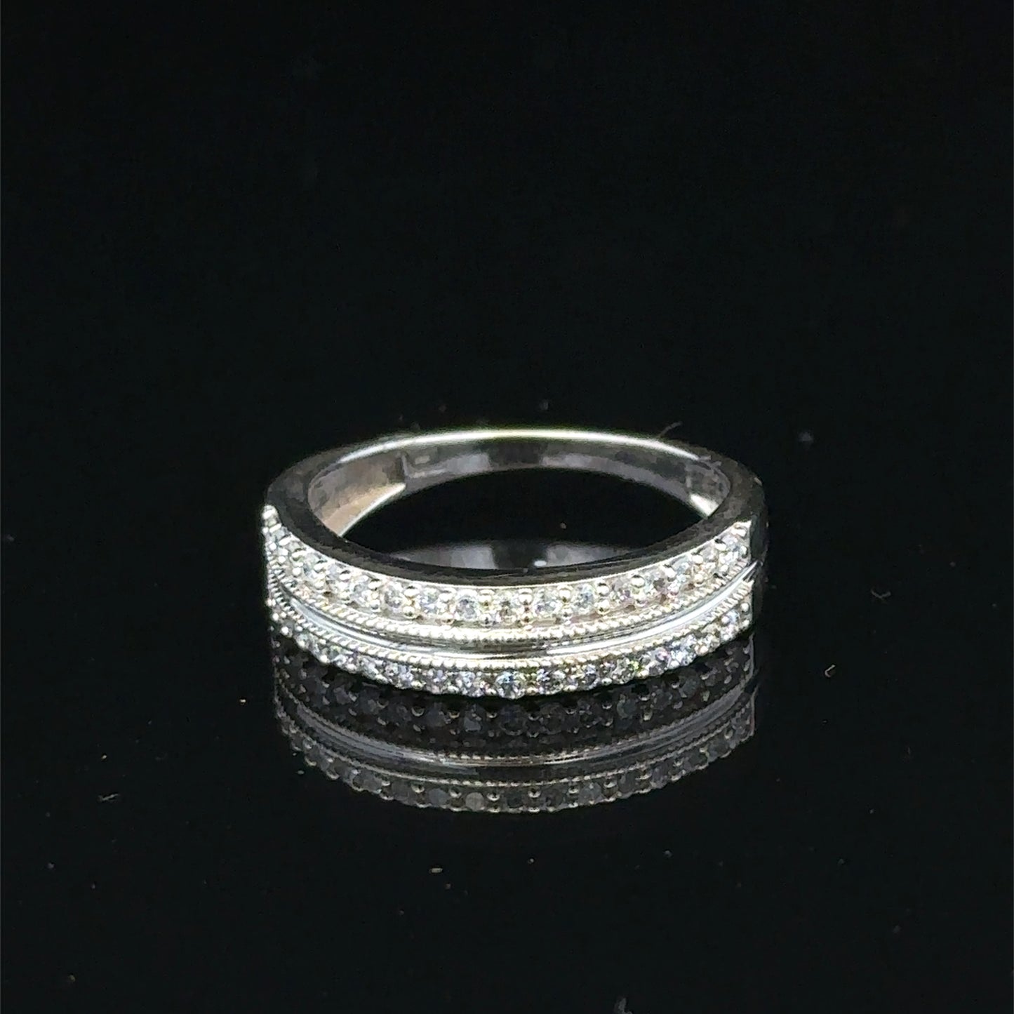 9ct white gold diamond ring sh25598l