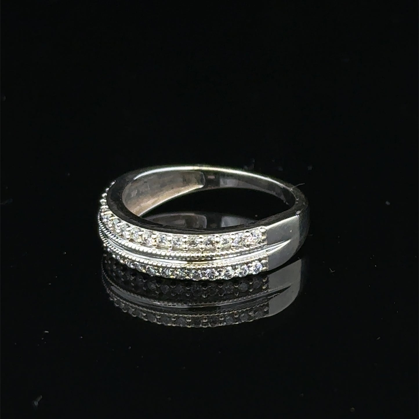 9ct white gold diamond ring sh25598l