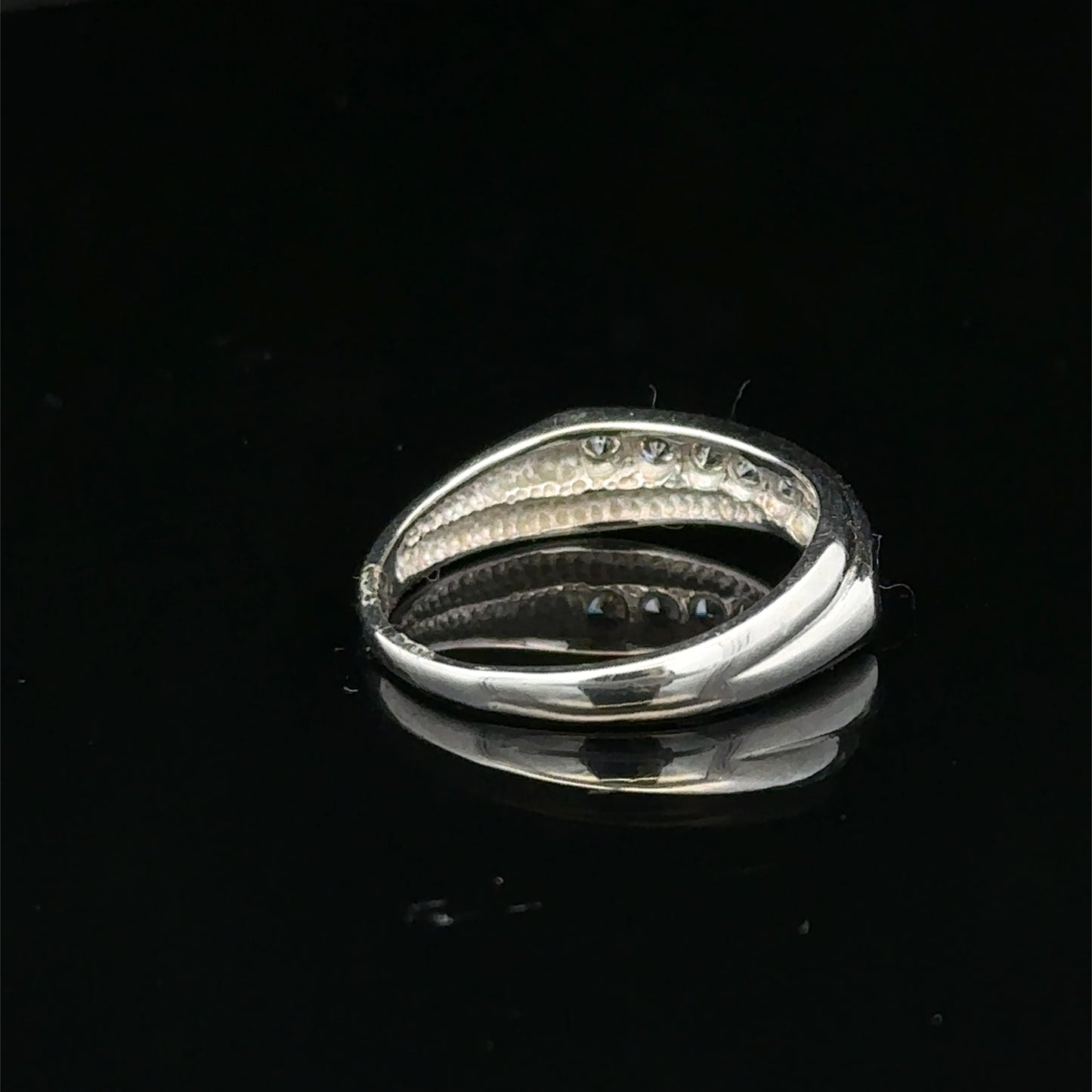9ct white gold diamond ring sh27206b