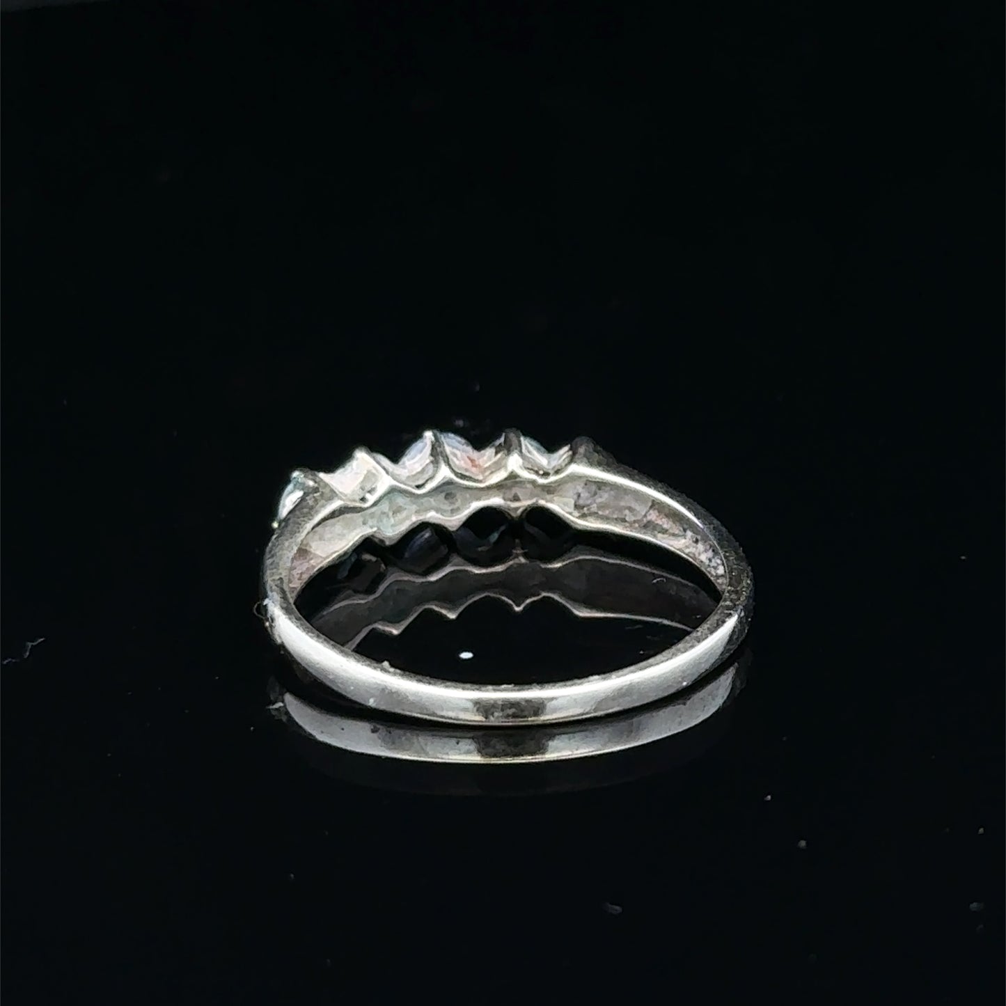 9ct white gold ring size N (sh27400b)