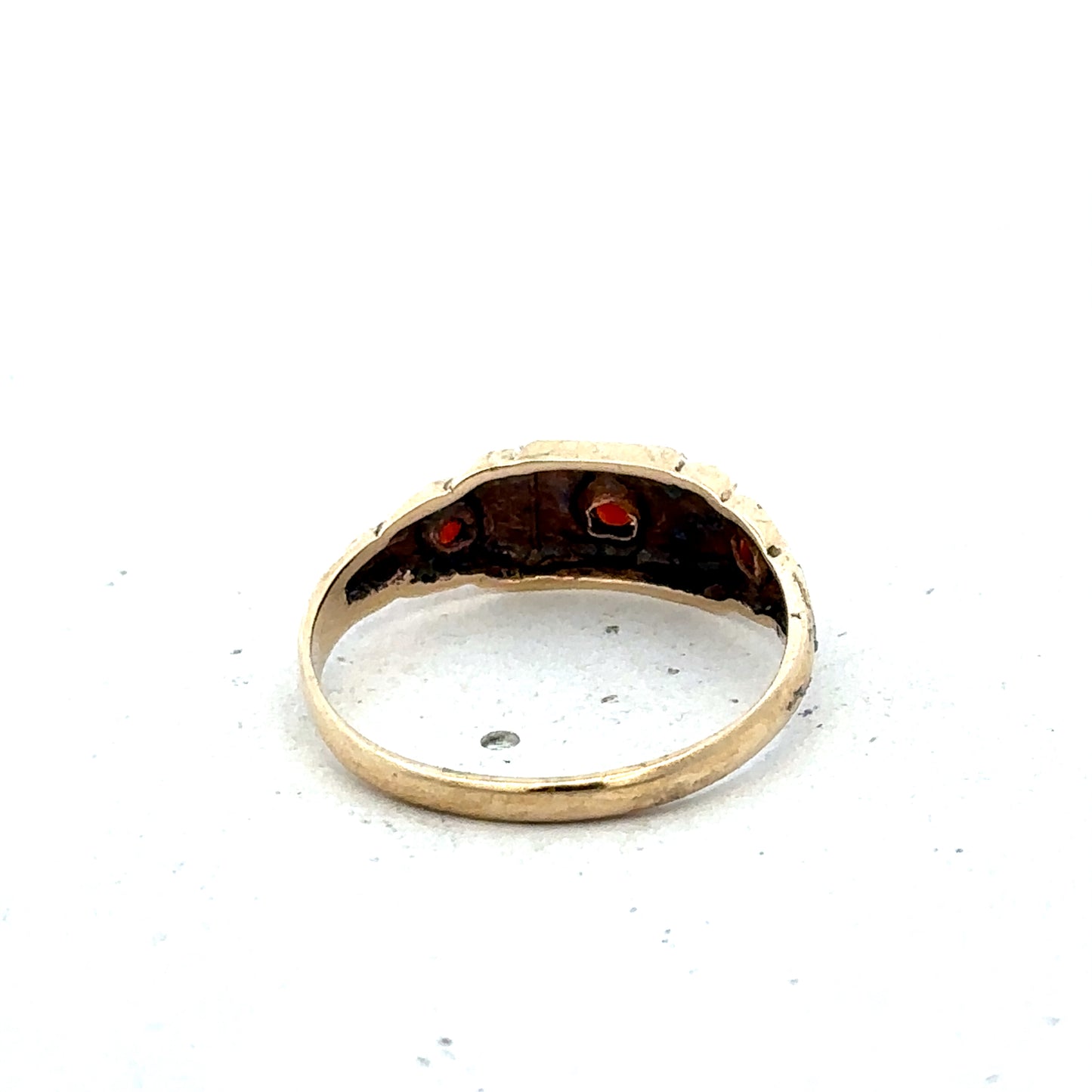 9ct yellow gold ring size Q (sh25675l)
