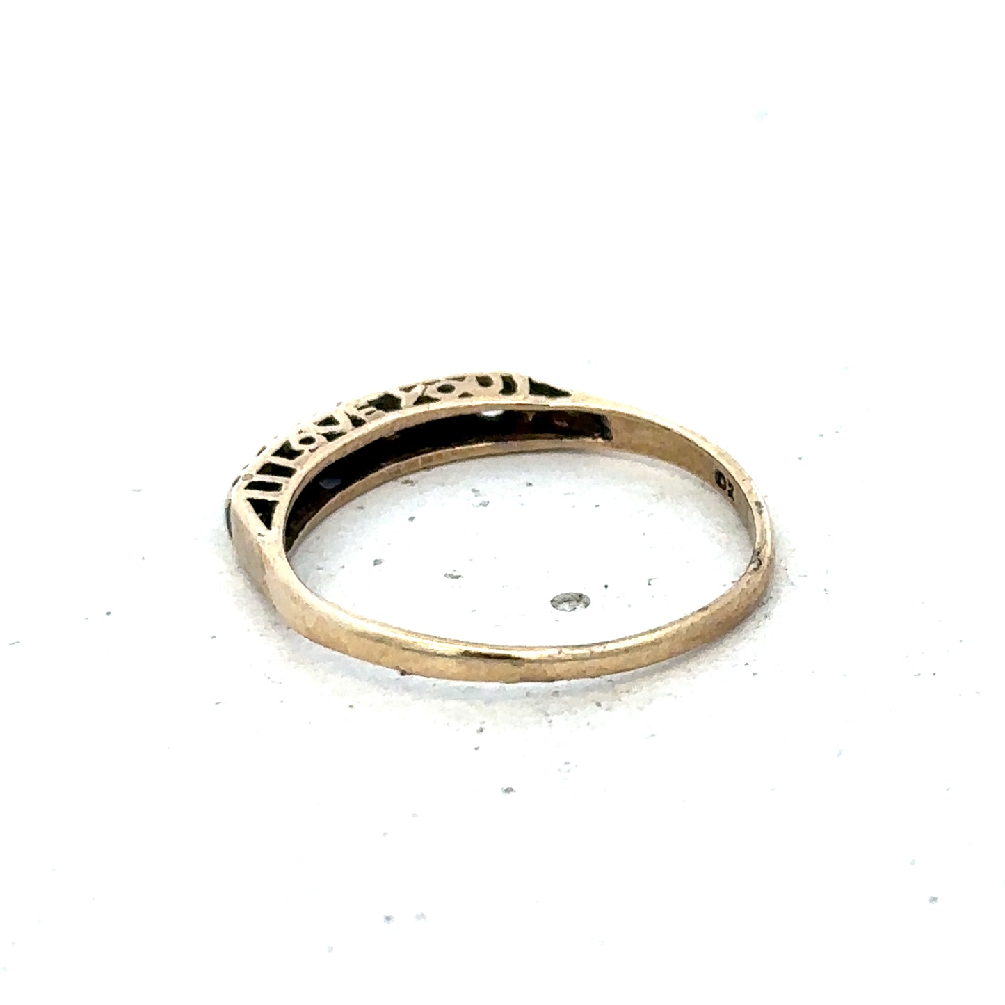 9ct yellow gold ring size Q (sh25636l)