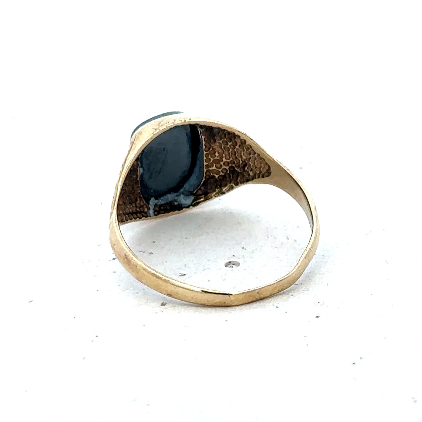 9ct yellow gold signet ring size S (sh25570l)