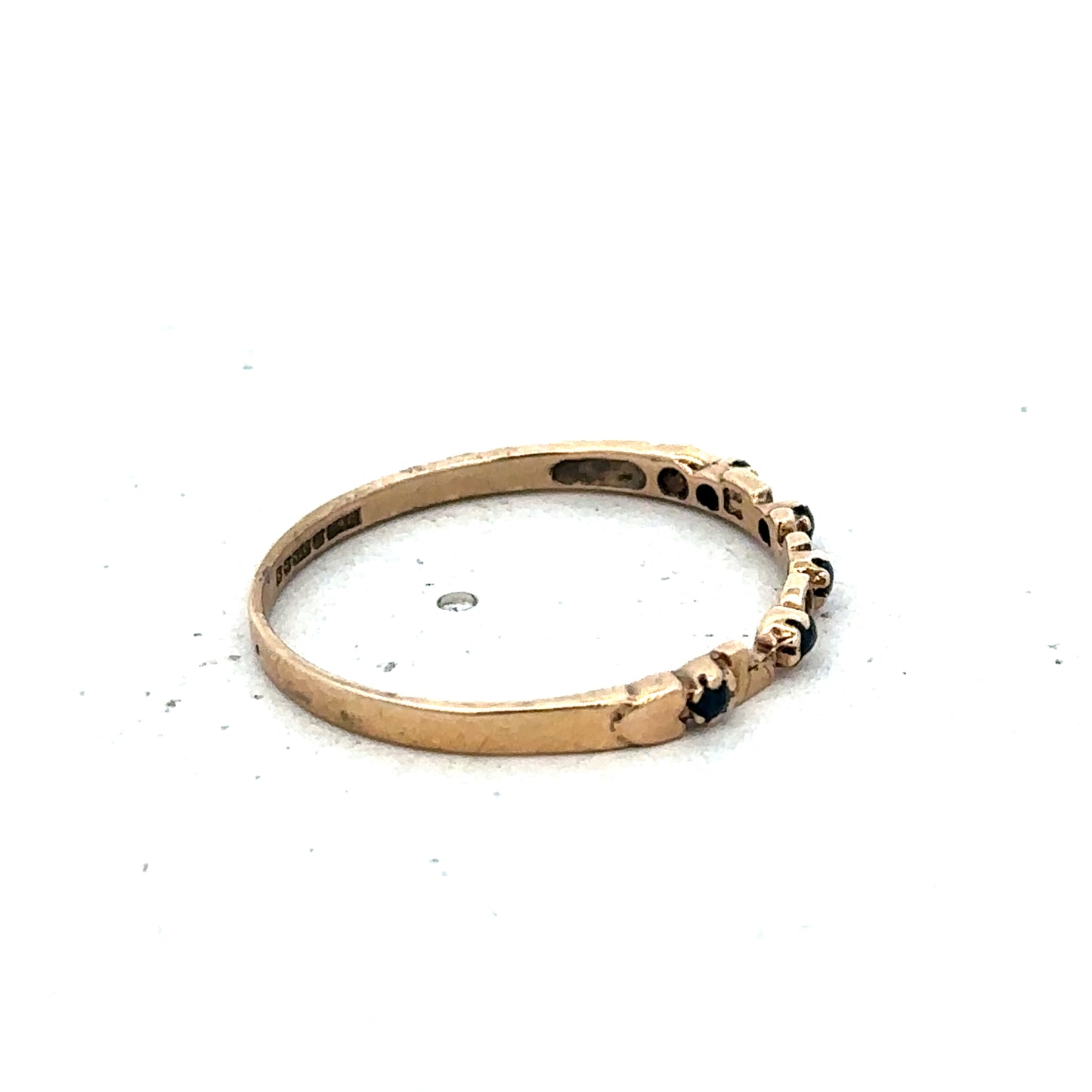 9ct yellow gold ring size R (sh25601l)