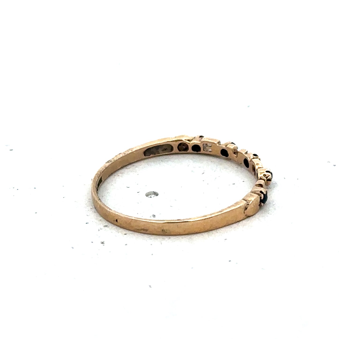 9ct yellow gold ring size R (sh25601l)