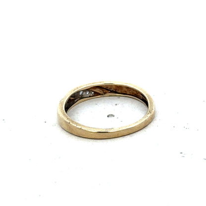 9ct yellow gold diamond ring size N (sh25634l)