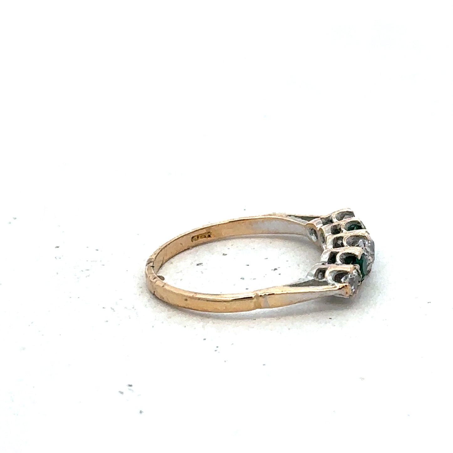 9ct yellow gold ring size N (sh27424b)