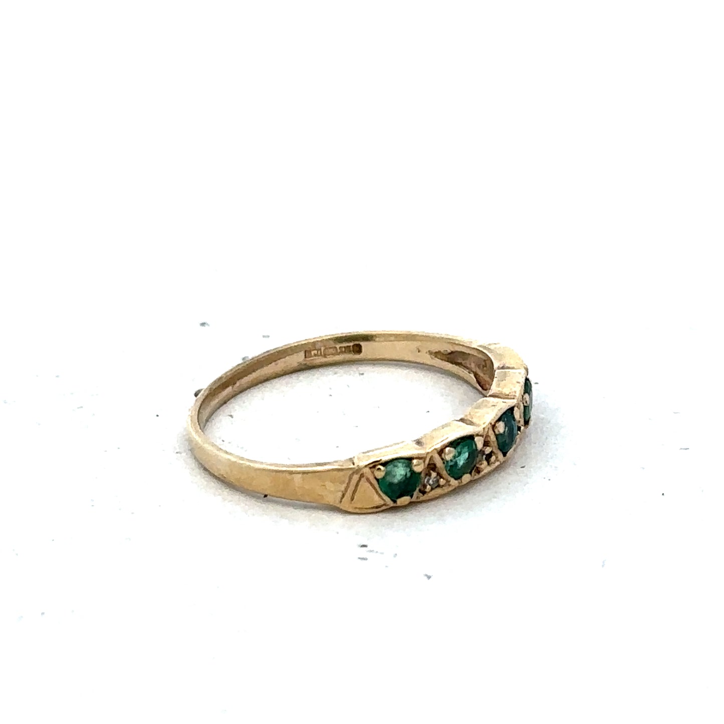 9ct yellow gold ring size N1/2 (sh25567l)