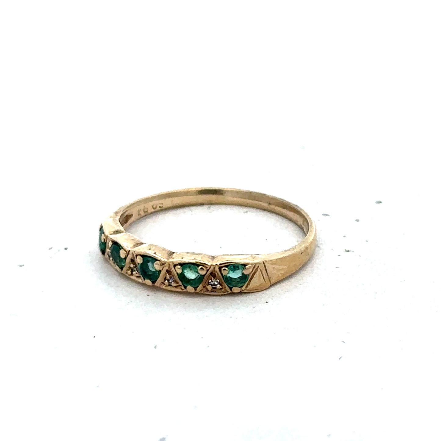 9ct yellow gold ring size N1/2 (sh25567l)