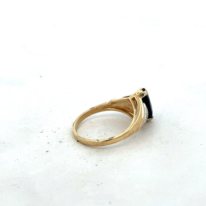 9ct yellow gold sapphire and diamond ring size M (sh27327b)