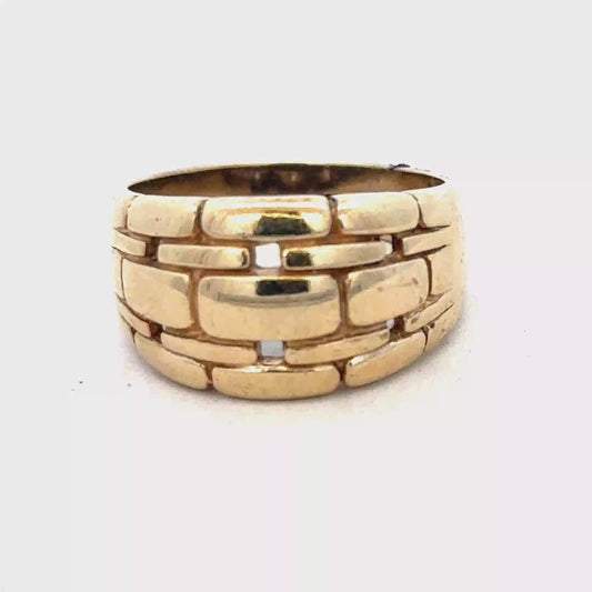 9ct yellow gold ring size Q1/2 (sh26908b)
