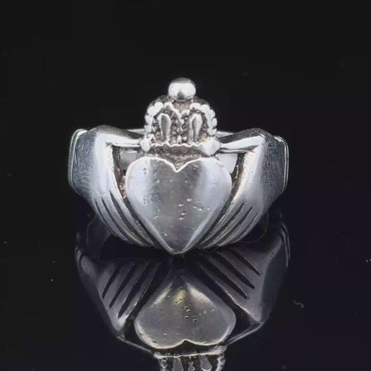 Silver claddagh ring size Z1 (sh27185b)