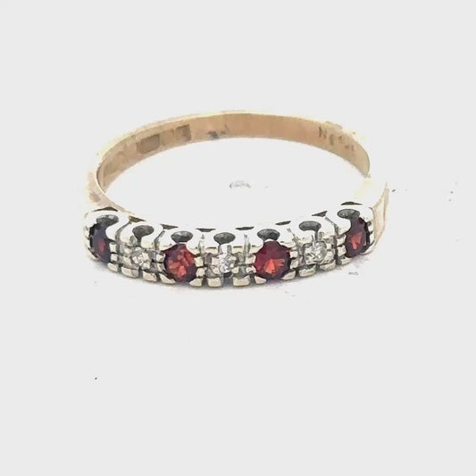 9ct yellow gold diamond ring, size O. (sh20924l)