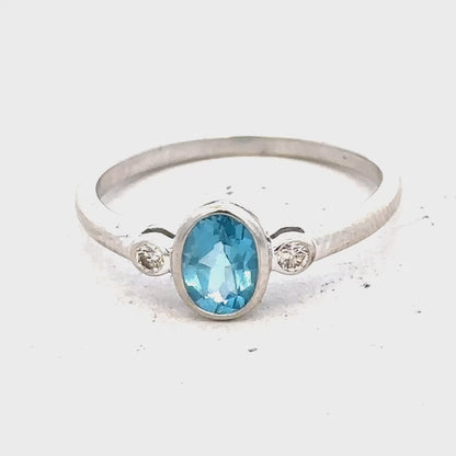 9ct white gold topaz and diamond ring size Q (sh26598b)
