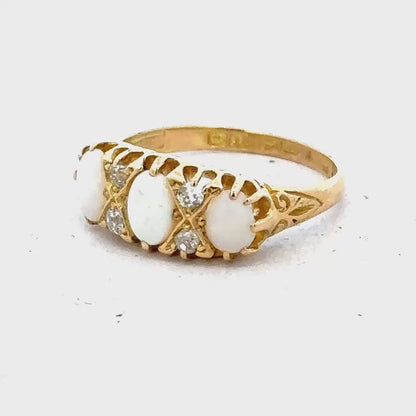 18ct Yellow Gold Opal And Diamond Ring Size M