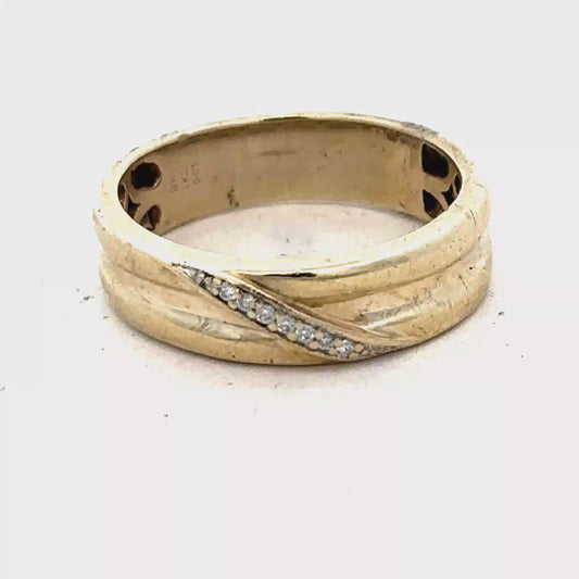 9ct yellow gold diamond ring size Q (sh25633l)