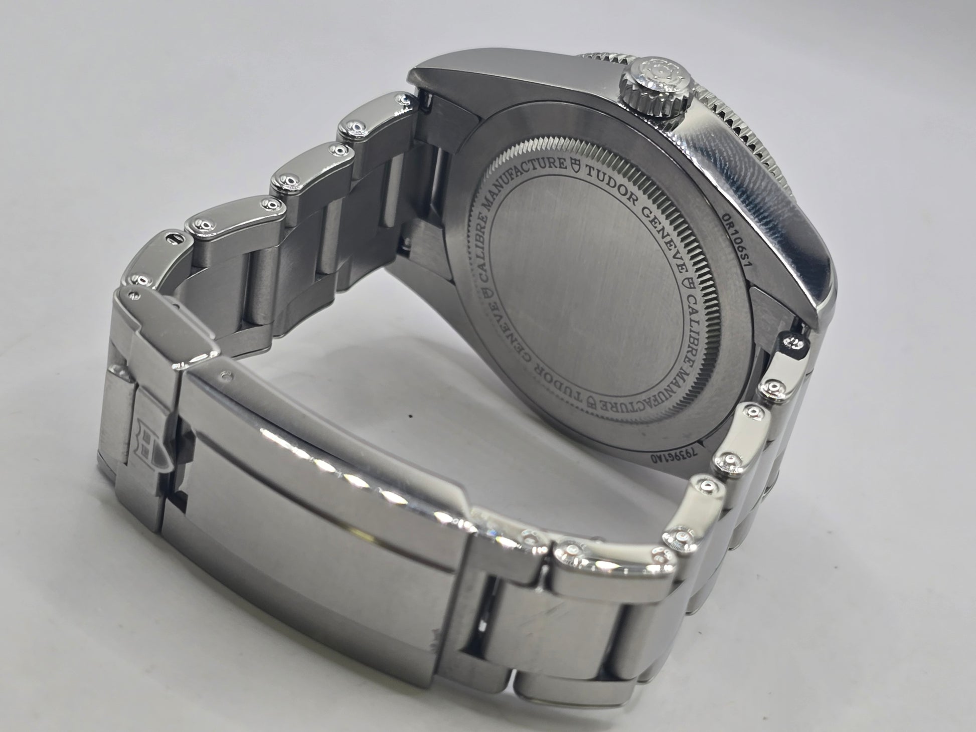 Tudor Black Bay 58 GMT Coke fullset watch with black and red bezel, stainless steel case, and black dial, 2024 model.