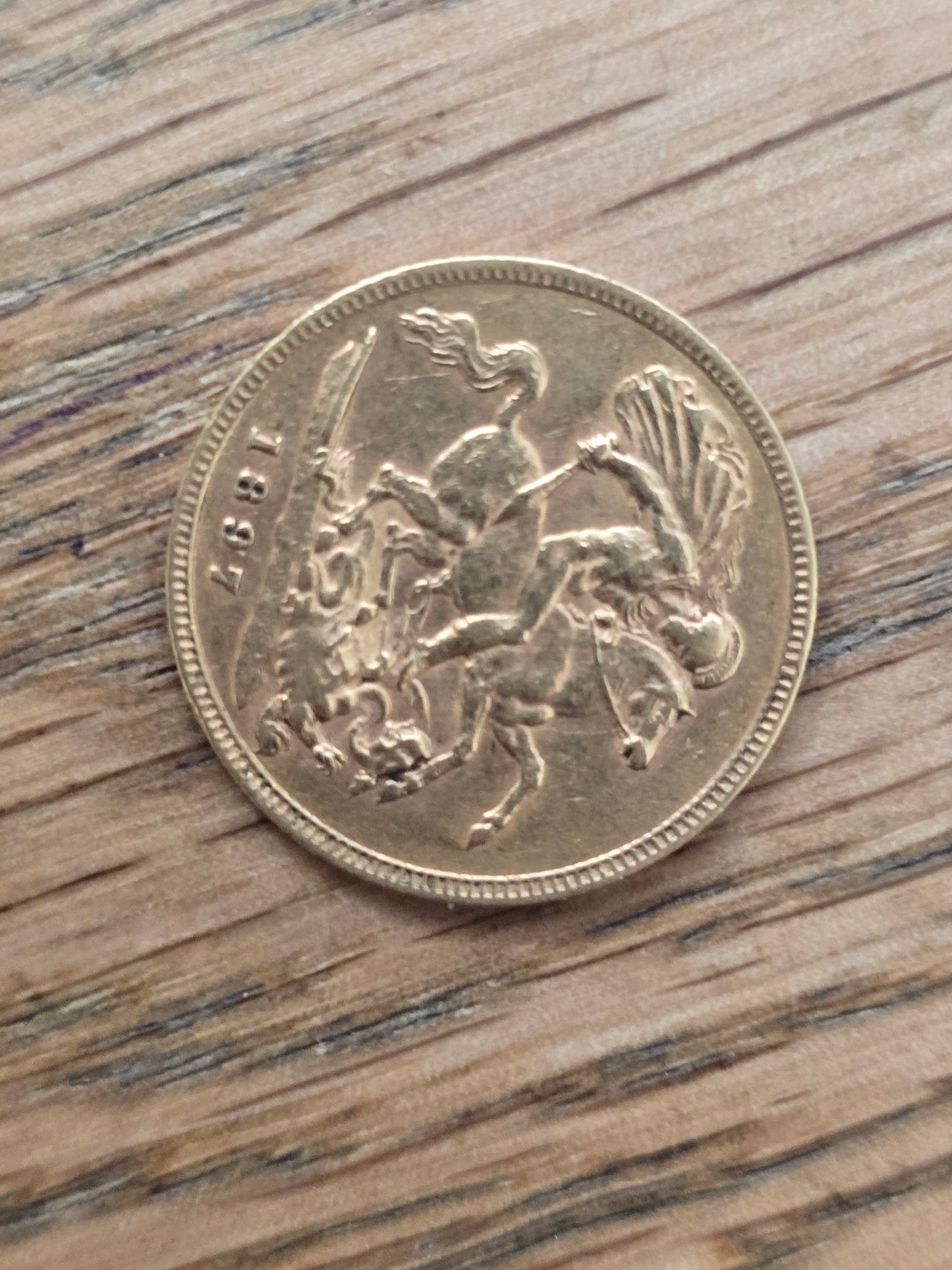 Victoria Old Head Gold Half Sovereign Coin (1893) – 22ct Bullion / Collectible