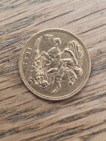 Victoria Old Head Gold Half Sovereign Coin (1893) – 22ct Bullion / Collectible