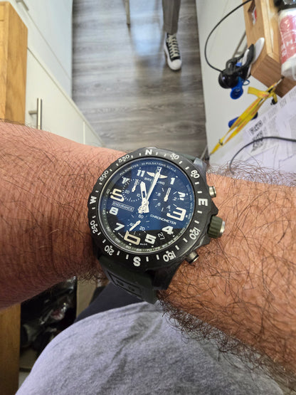 Breitling Endurance Pro 44 – Khaki Green / Black (Ref. X82310D31B1S1) (sh27648b)