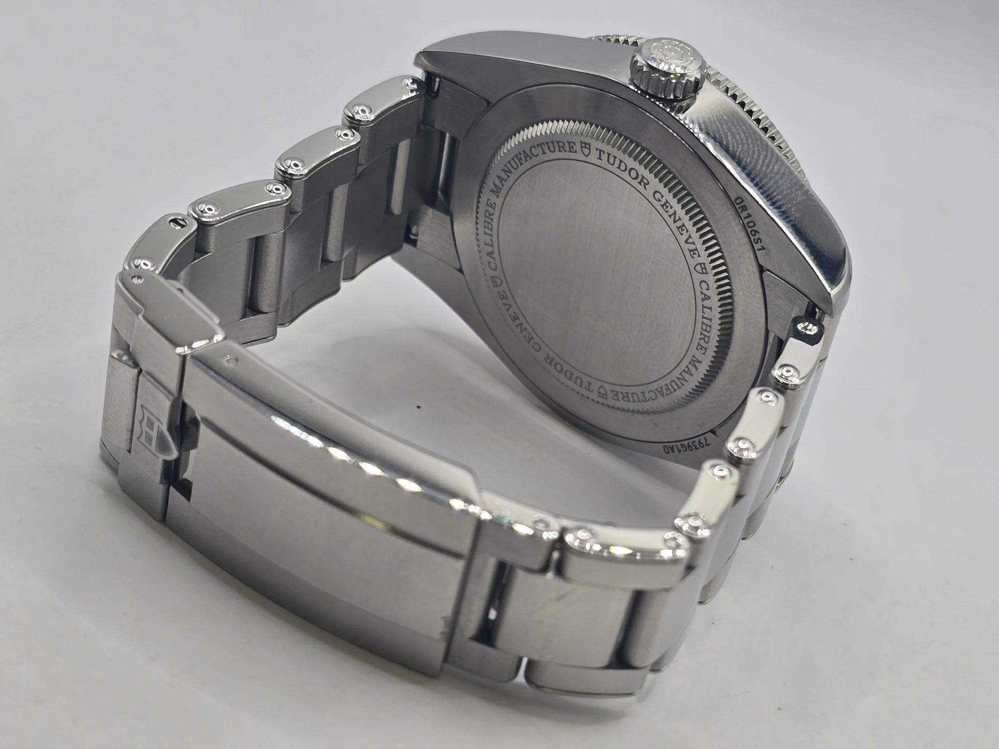 Reeves and Sons Tudor Black Bay 58 GMT Coke fullset watch, year 2024, showing black and red bezel and stainless steel bracelet.