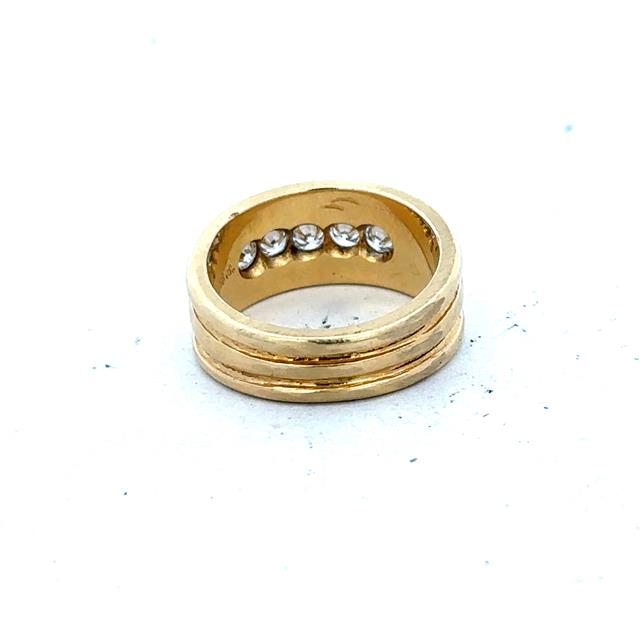 14ct yellow gold diamond ring in size J 1/2, featuring sparkling diamonds and a classic design.