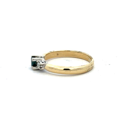 14ct yellow gold diamond ring in size M, featuring a sparkling diamond set in a sleek, elegant band.