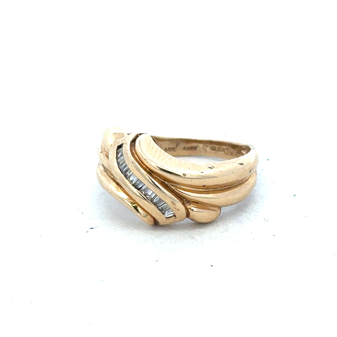 14ct yellow gold diamond ring in size M with a sparkling diamond, unbranded jewelry showcasing elegant craftsmanship.