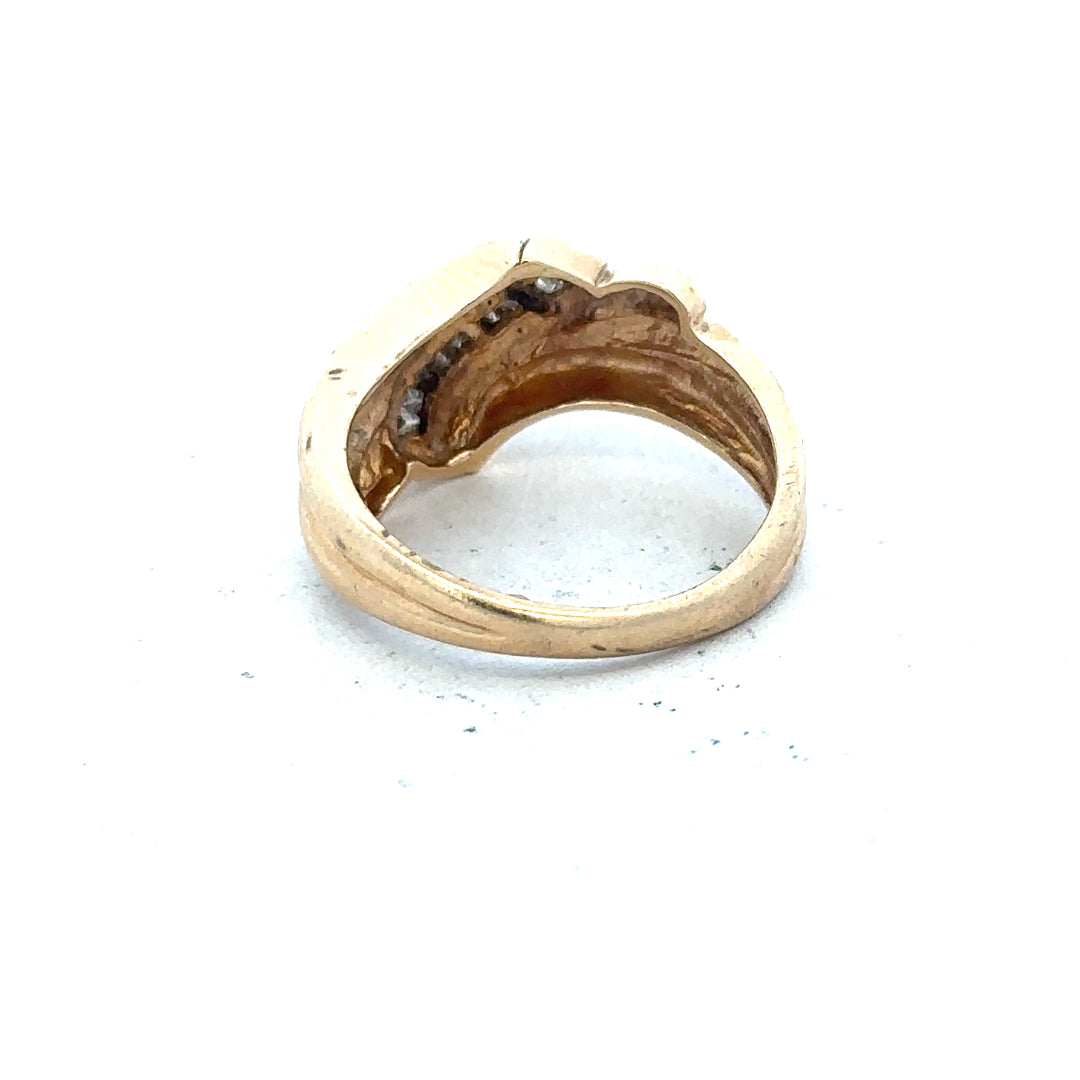 14ct yellow gold diamond ring in size M with a sparkling diamond, unbranded jewelry piece.