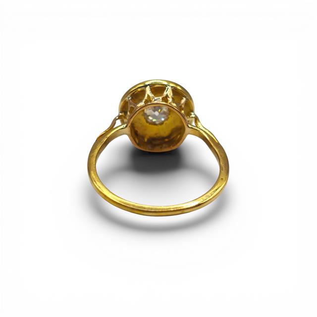 Antique 18ct yellow gold diamond ring with intricate design, featuring sparkling diamonds set in a vintage style.