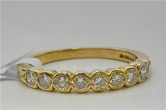 18ct diamond ring in size N with sparkling diamonds, showcasing a elegant unbranded jewelry design.
