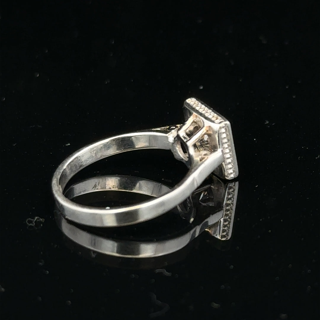 18ct white gold diamond ring with 0.89ct total carat weight, size L, featuring a sleek design and 3.9g weight.