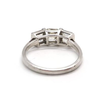 18ct white gold diamond ring with 1.80 carats of sparkling diamonds, elegant and finely crafted jewelry piece.